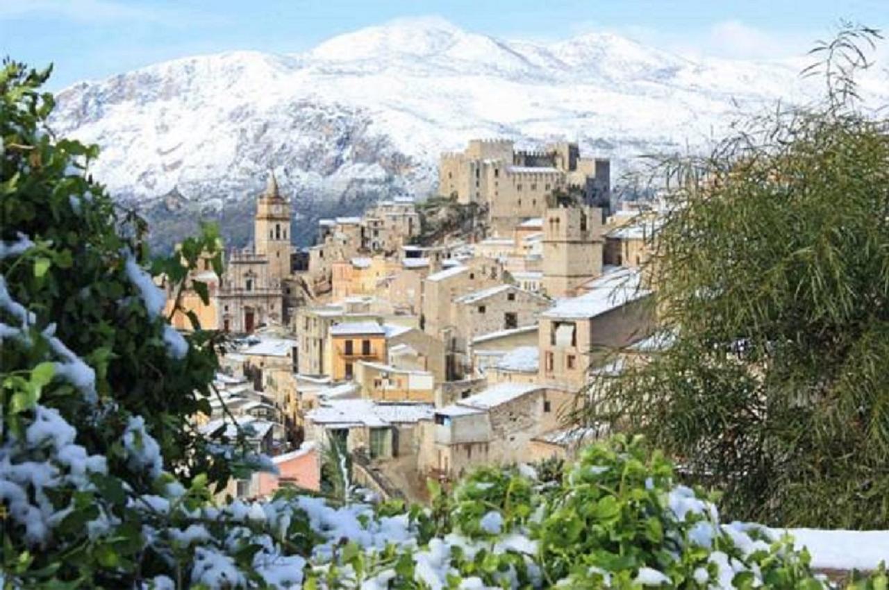 Holiday home In Centro Storico Caccamo