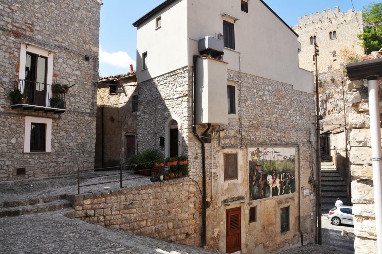 Casa de Férias In Centro Storico Caccamo